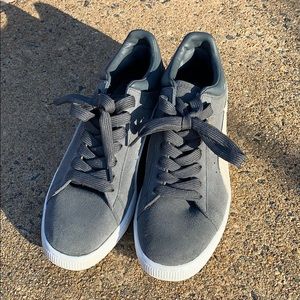 Puma Stepper Kicks Sneakers